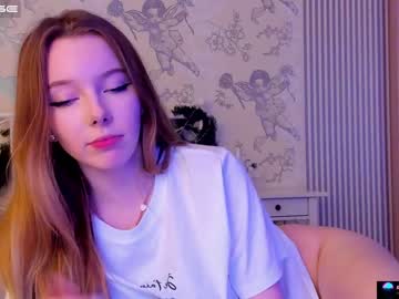 girl Straight And Lesbian Sex Cam with lill_alice
