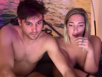 couple Straight And Lesbian Sex Cam with ashtonbutcher