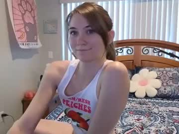 girl Straight And Lesbian Sex Cam with katynowhere
