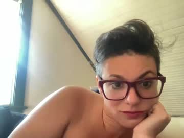 girl Straight And Lesbian Sex Cam with damejane