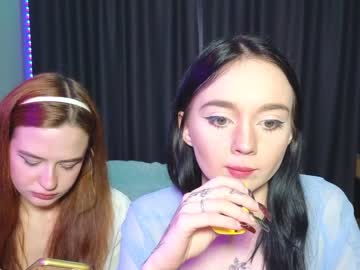 couple Straight And Lesbian Sex Cam with girls_with_paws