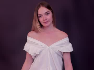 girl Straight And Lesbian Sex Cam with nixel_pixel1