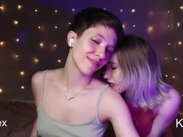 couple Straight And Lesbian Sex Cam with kara_moor