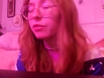 girl Straight And Lesbian Sex Cam with luckylychee