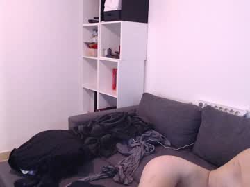 couple Straight And Lesbian Sex Cam with louve_lucius