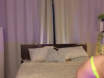 girl Straight And Lesbian Sex Cam with maudcouncil