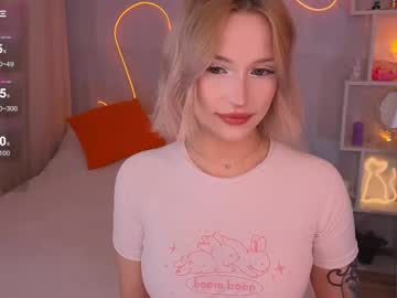 girl Straight And Lesbian Sex Cam with sweetvany
