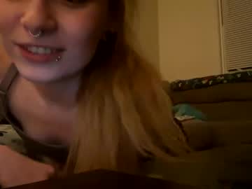 girl Straight And Lesbian Sex Cam with klevans23