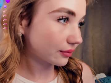 girl Straight And Lesbian Sex Cam with elenehey