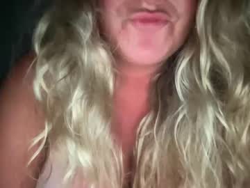 girl Straight And Lesbian Sex Cam with caromarie97
