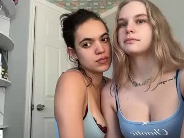 girl Straight And Lesbian Sex Cam with baddyalex