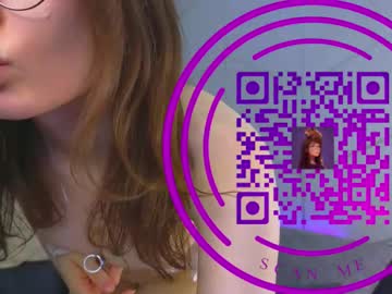 girl Straight And Lesbian Sex Cam with meltymona