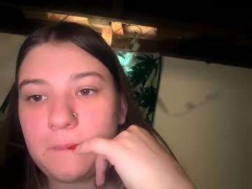 girl Straight And Lesbian Sex Cam with queenhaven23