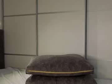 girl Straight And Lesbian Sex Cam with bonny_millie