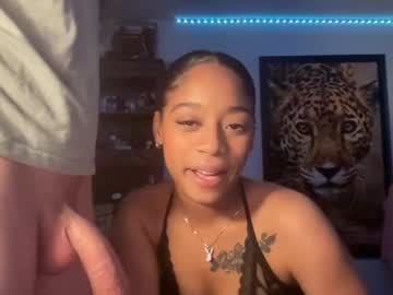 girl Straight And Lesbian Sex Cam with lunaa_11