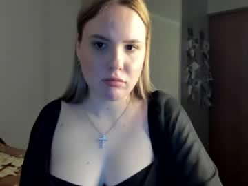girl Straight And Lesbian Sex Cam with naschayten