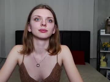 girl Straight And Lesbian Sex Cam with sweettjenny