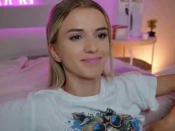 girl Straight And Lesbian Sex Cam with entia