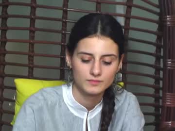 girl Straight And Lesbian Sex Cam with apoppie