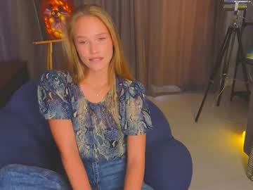 girl Straight And Lesbian Sex Cam with brimladcullen