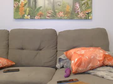 couple Straight And Lesbian Sex Cam with xcalvincooked