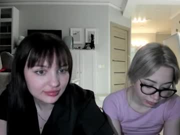 couple Straight And Lesbian Sex Cam with pinkdoll1