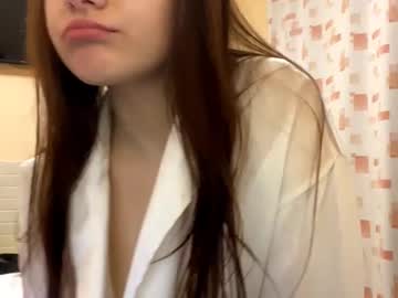 girl Straight And Lesbian Sex Cam with mia_cutesisa
