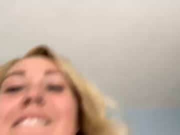 couple Straight And Lesbian Sex Cam with ashlynnstarr