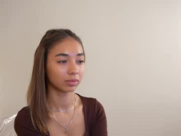 girl Straight And Lesbian Sex Cam with y_a_s_m_i_n_a