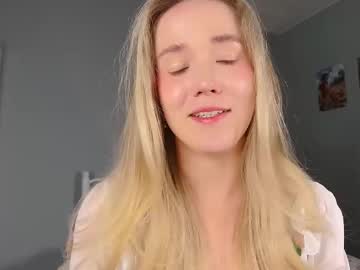 girl Straight And Lesbian Sex Cam with aluntick