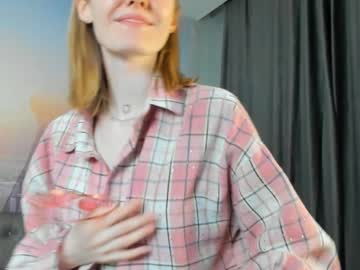 girl Straight And Lesbian Sex Cam with edithadryer