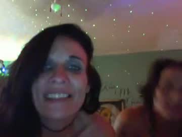 couple Straight And Lesbian Sex Cam with carleyquinn42183