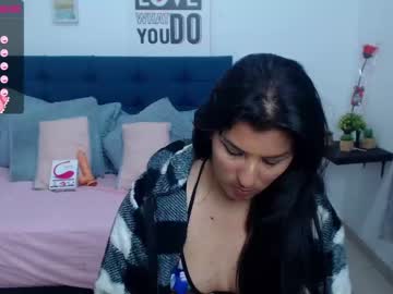 girl Straight And Lesbian Sex Cam with nicolles_