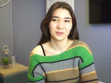 girl Straight And Lesbian Sex Cam with daisybuffkin