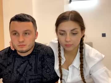 couple Straight And Lesbian Sex Cam with sassyglow