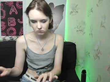 girl Straight And Lesbian Sex Cam with melissaarrr