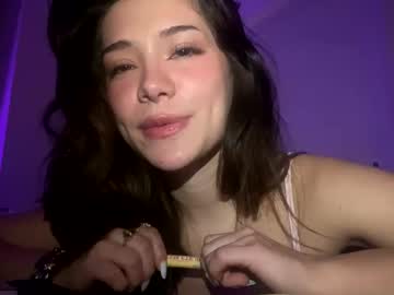 couple Straight And Lesbian Sex Cam with lenonextdoor