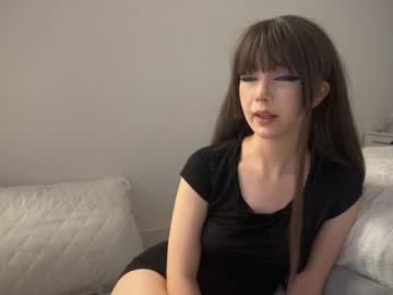 girl Straight And Lesbian Sex Cam with dreamywings