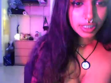 girl Straight And Lesbian Sex Cam with mon3ytr33