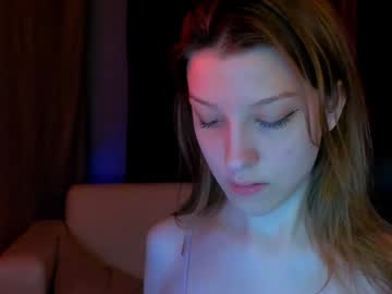 couple Straight And Lesbian Sex Cam with evelina_meow