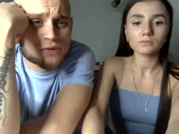 couple Straight And Lesbian Sex Cam with angelina_sunshine