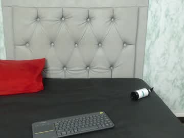 couple Straight And Lesbian Sex Cam with lit_big