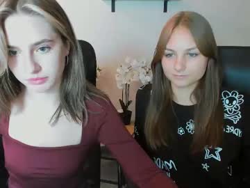 girl Straight And Lesbian Sex Cam with jerry_meow