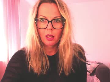 girl Straight And Lesbian Sex Cam with esmimilf
