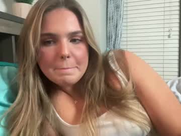 girl Straight And Lesbian Sex Cam with sashaaaxoxx