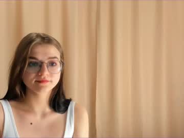 girl Straight And Lesbian Sex Cam with amyharvess