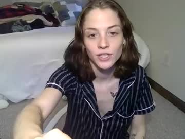 girl Straight And Lesbian Sex Cam with damningdaisy