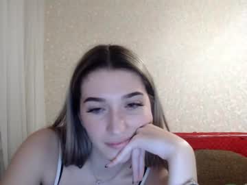 couple Straight And Lesbian Sex Cam with garrymeow