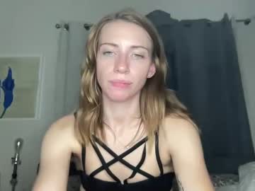 girl Straight And Lesbian Sex Cam with rheastar