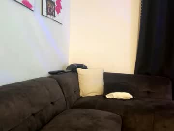 girl Straight And Lesbian Sex Cam with emilydreamz